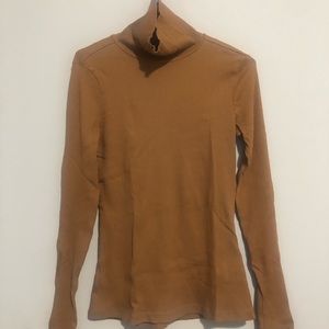 Vero Moda Aware top with roll neck in camel, XS